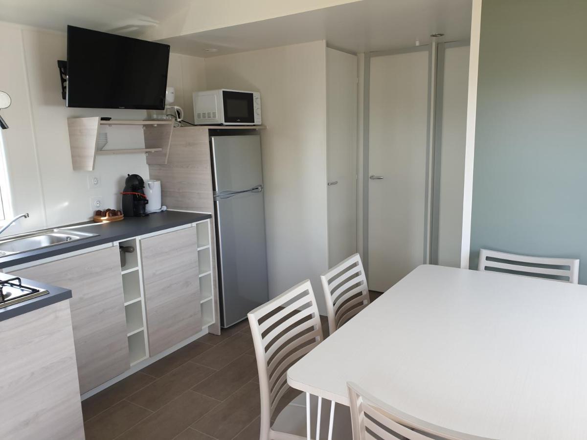 Le Clos Tranquille Hotell Gonneville-en-Auge Exteriör bild